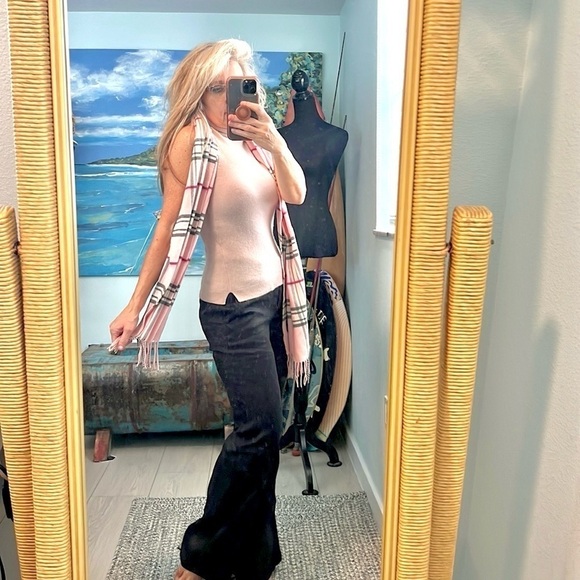 Neiman Marcus Tops - Cashmere,Neiman Marcus,Luxury Collection, Pale Pink, Excellent Condition, Size S